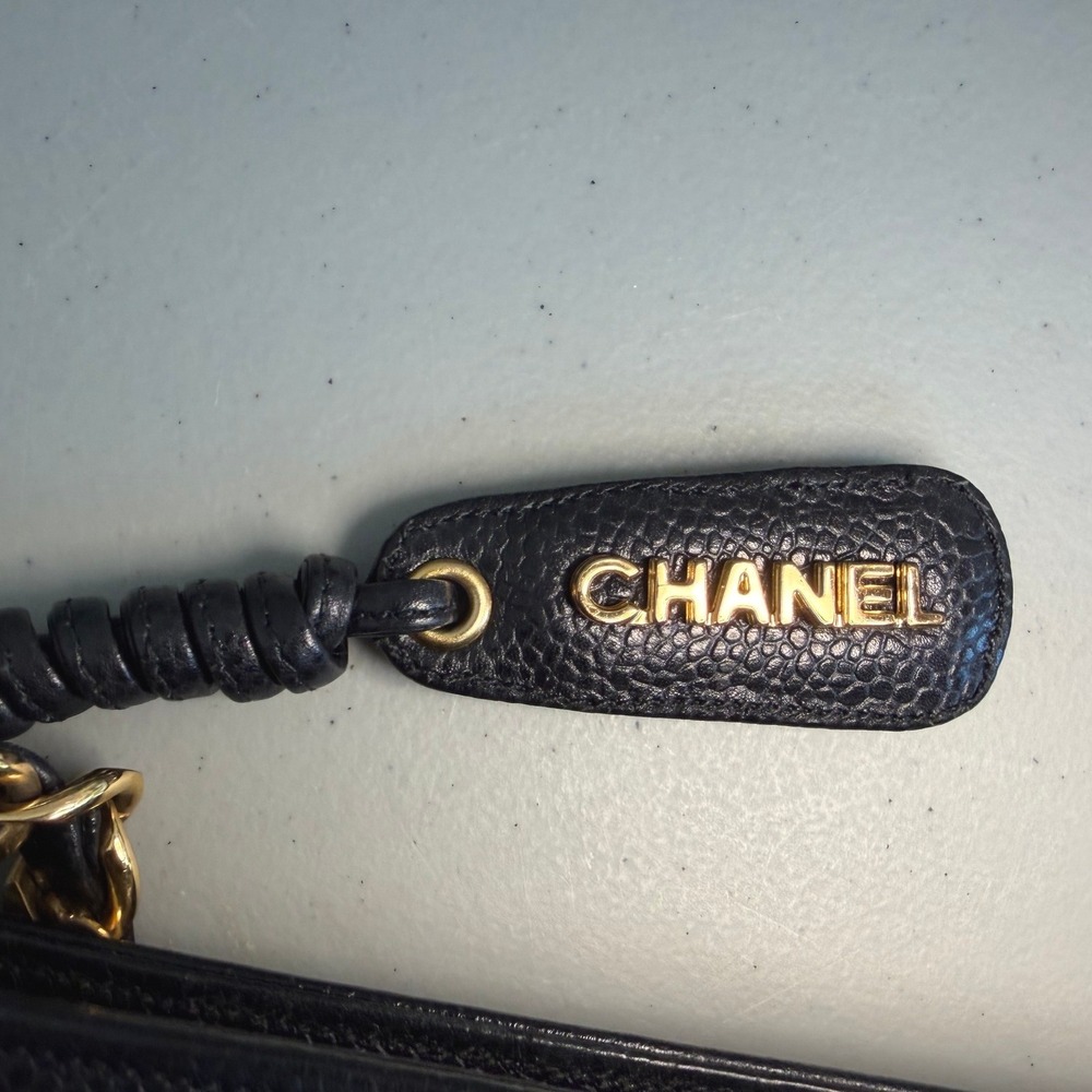 CHANEL Vintage Black Caviar Leather CC Shoulder Tote Bag Gold Hardware - Picture 9 of 15